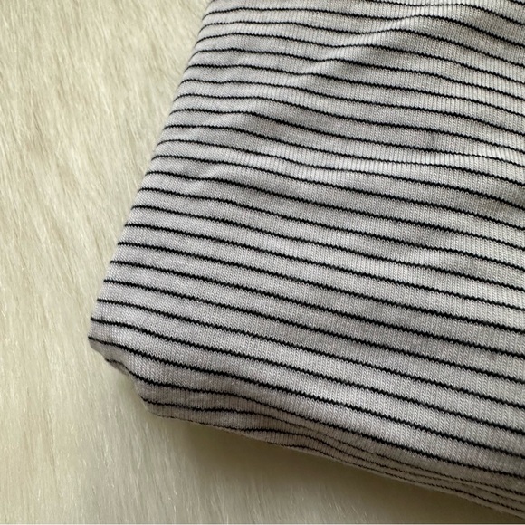 Striped Tee - Picture 4 of 7